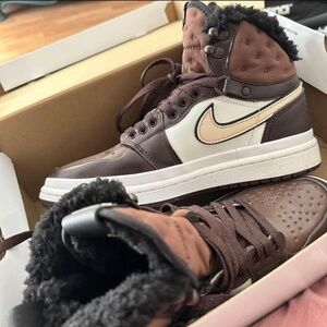 Jordan’s size 8 women’s with box